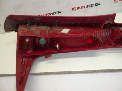 Luz traseira esquerda Peugeot 206 Combi 9641540677 6350R4