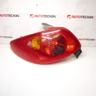 Luz traseira esquerda Peugeot 206 3/5 portas de 7/2003 6350S0